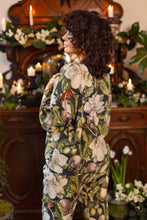 Load image into Gallery viewer, Fleur De Lune Pixie Duster Crop Kimono w/ Florals & Bees