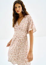 Load image into Gallery viewer, Stringray Leopard Dress