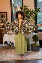 Load image into Gallery viewer, Fleur De Lune Pixie Duster Crop Kimono w/ Florals & Bees