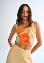 Load image into Gallery viewer, Blossom Top