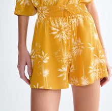 Load image into Gallery viewer, Fiesta Sunshine Shorts