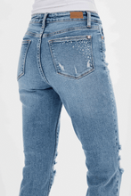 Load image into Gallery viewer, Judy Blue Bejewelled Jeans
