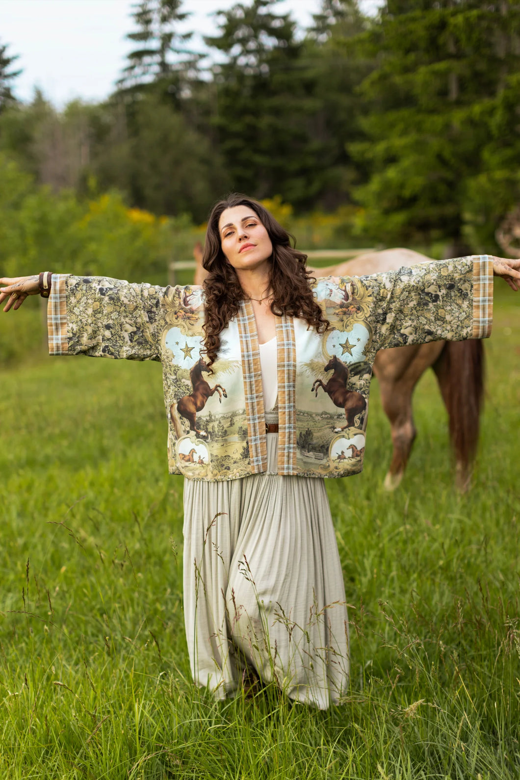 Born to Run Pixie Duster Crop Kimono w/ Horse & Flower Print