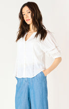 Load image into Gallery viewer, Diana Lace Inset Top
