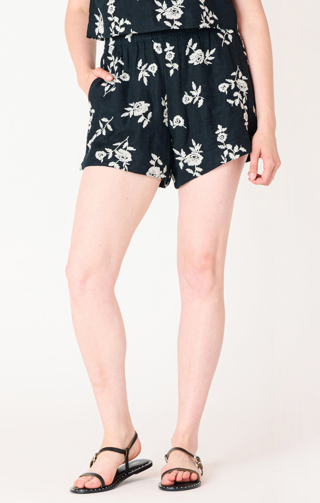 Embroidered Linen Short